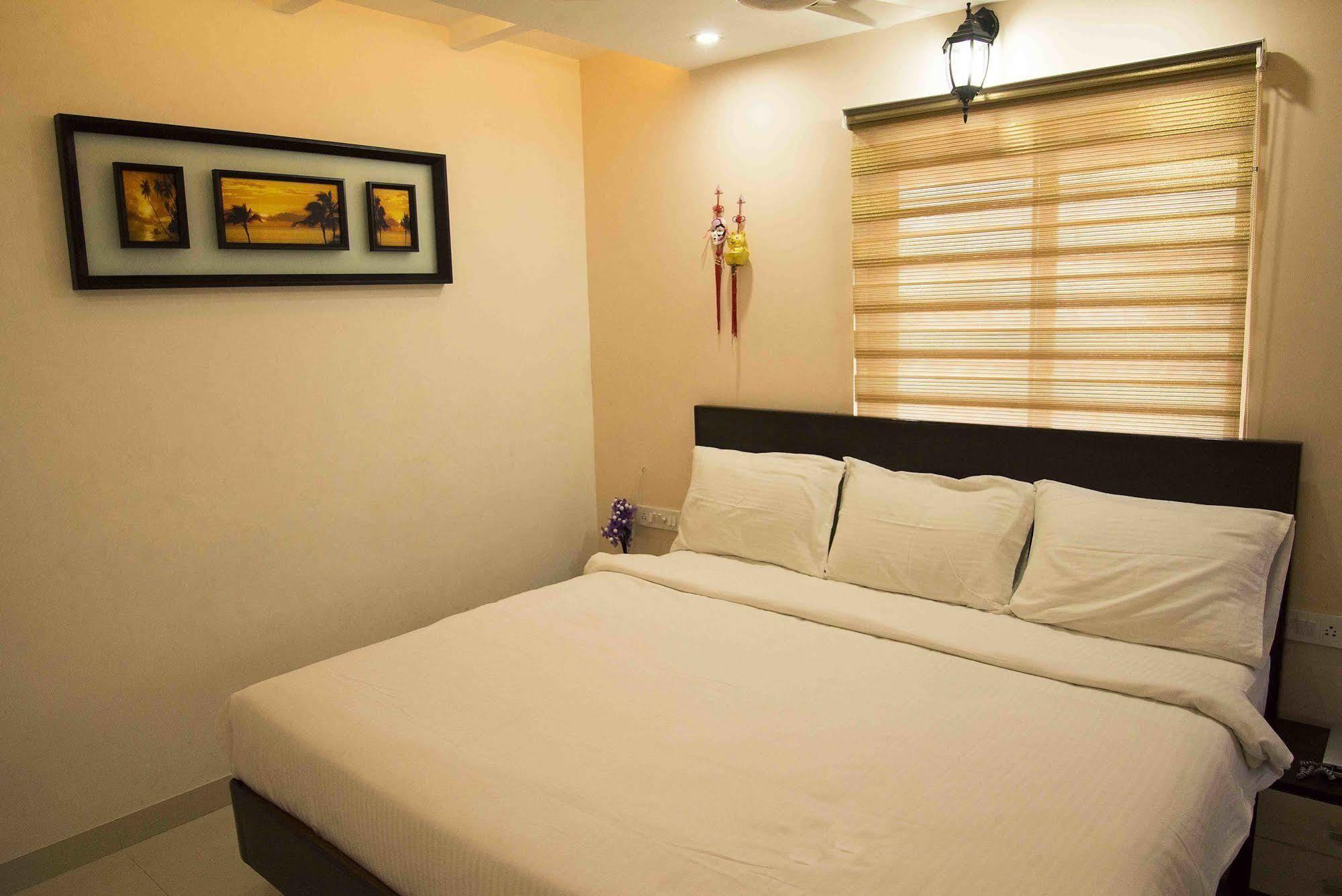 Rd Towers Hotel Chennai Exterior photo