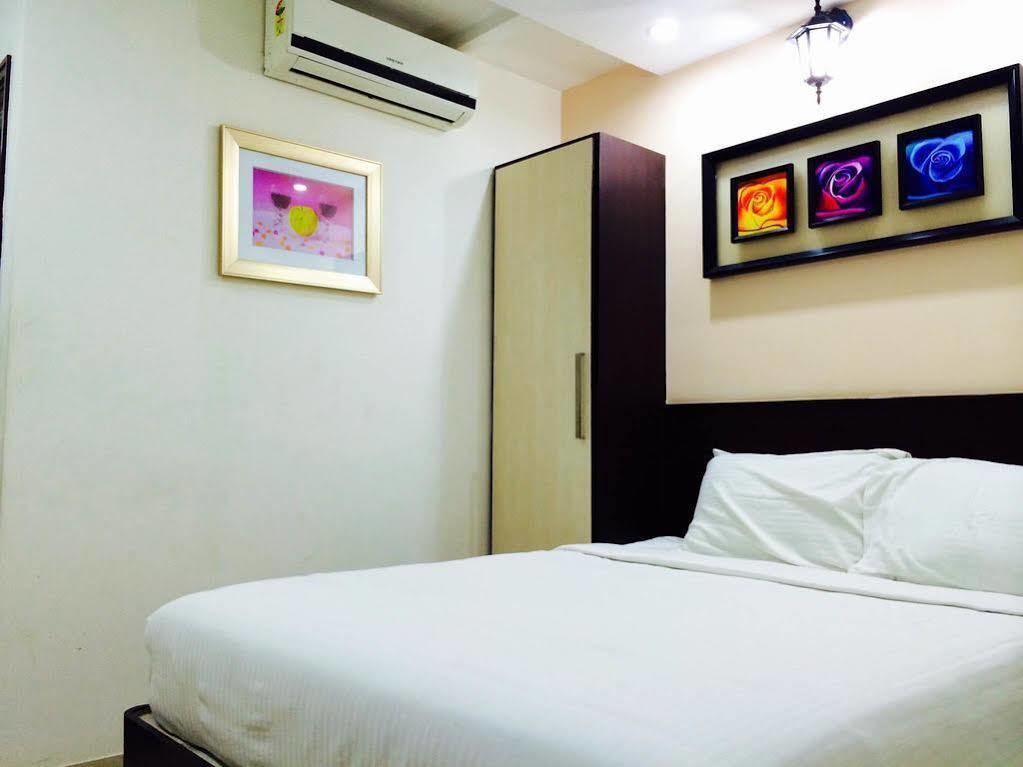 Rd Towers Hotel Chennai Exterior photo